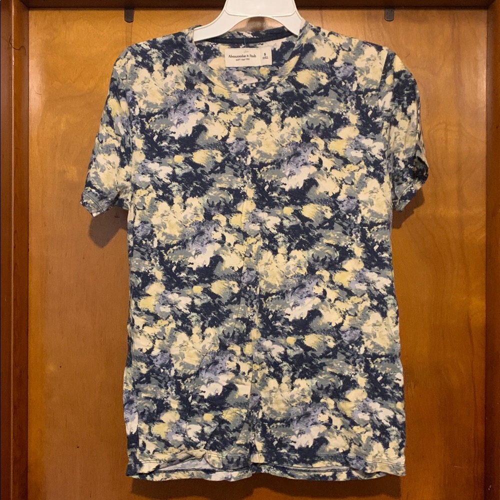 It’s bundle time! 5pc Various Size S Casual Tops - Picture 6 of 11